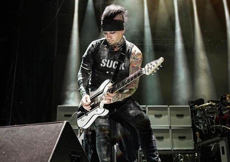 DJ Ashba.img.03.jpg